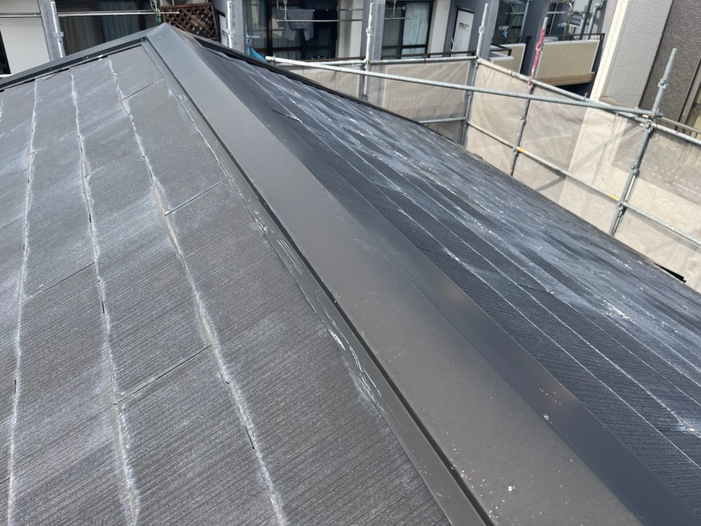 福岡県太宰府市　屋根塗装施工前　屋根塗装完工後